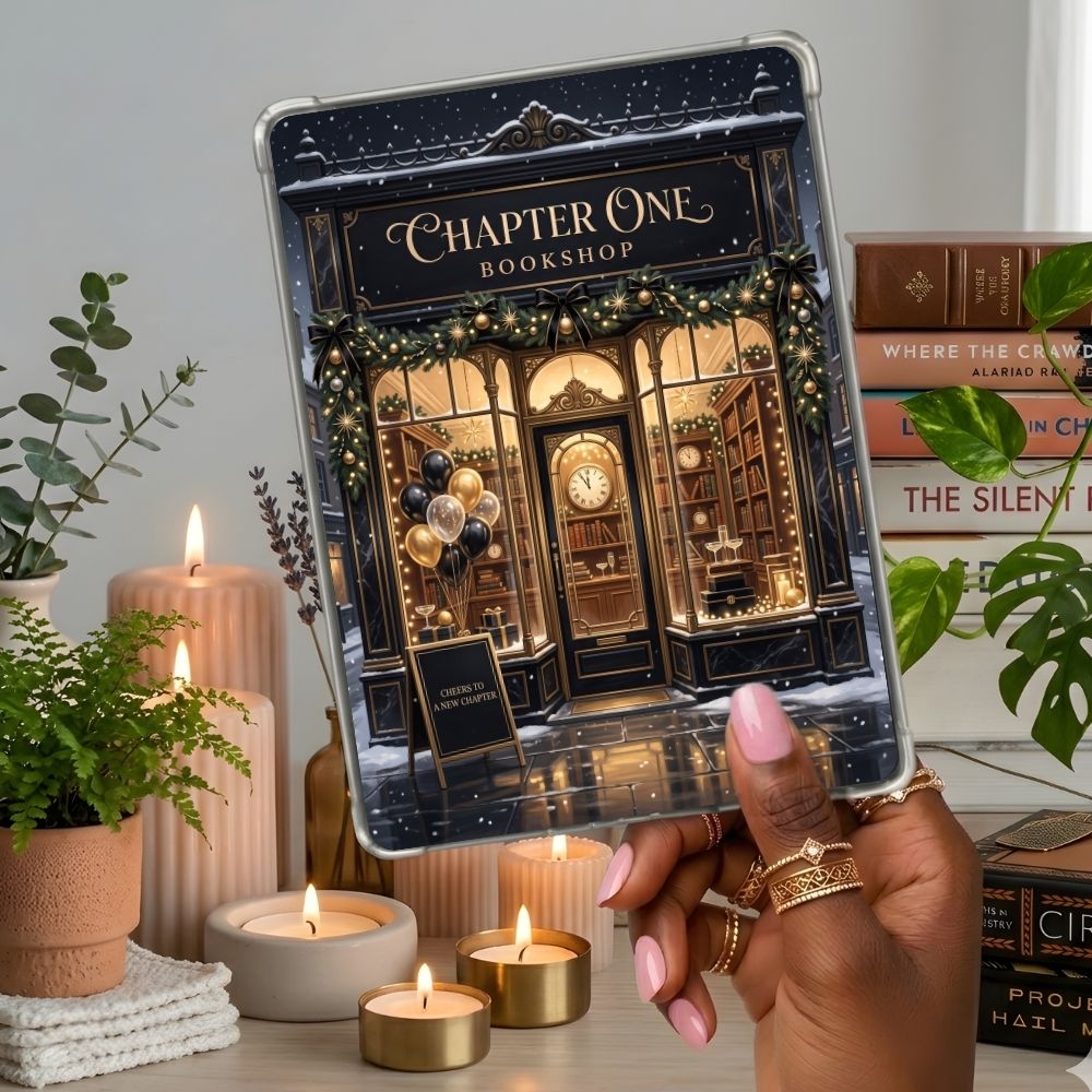 Chapter One Kindle insert second lifestyle view in a clear eReader case